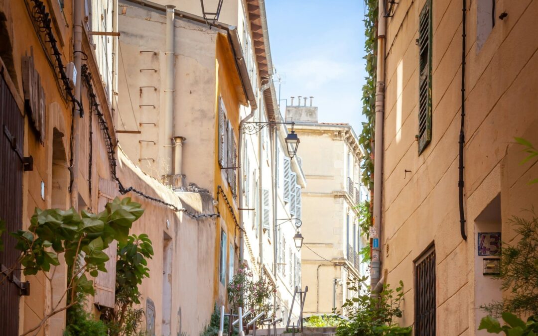 Petite copropriété à Marseille : pourquoi choisir un syndic spécialisé change réellement la qualité de gestion de votre immeuble ?
